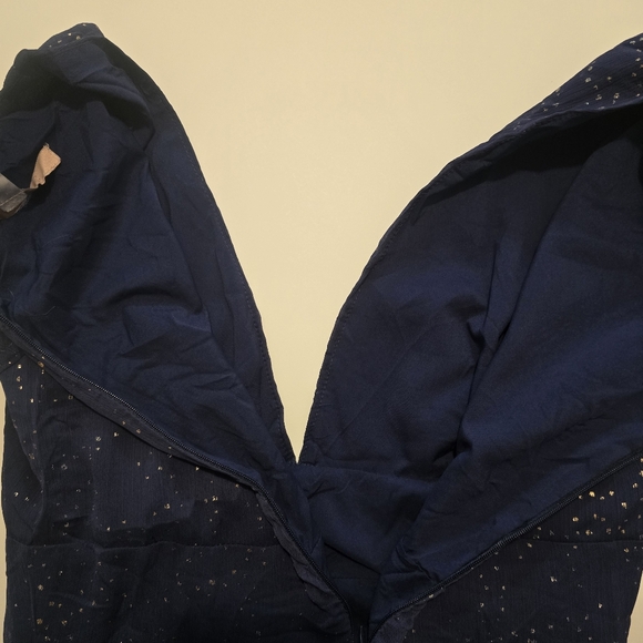 Hutch Tate Gown In Navy printed chiffon Short sleeves V-neckline Size 6 - Picture 11 of 12